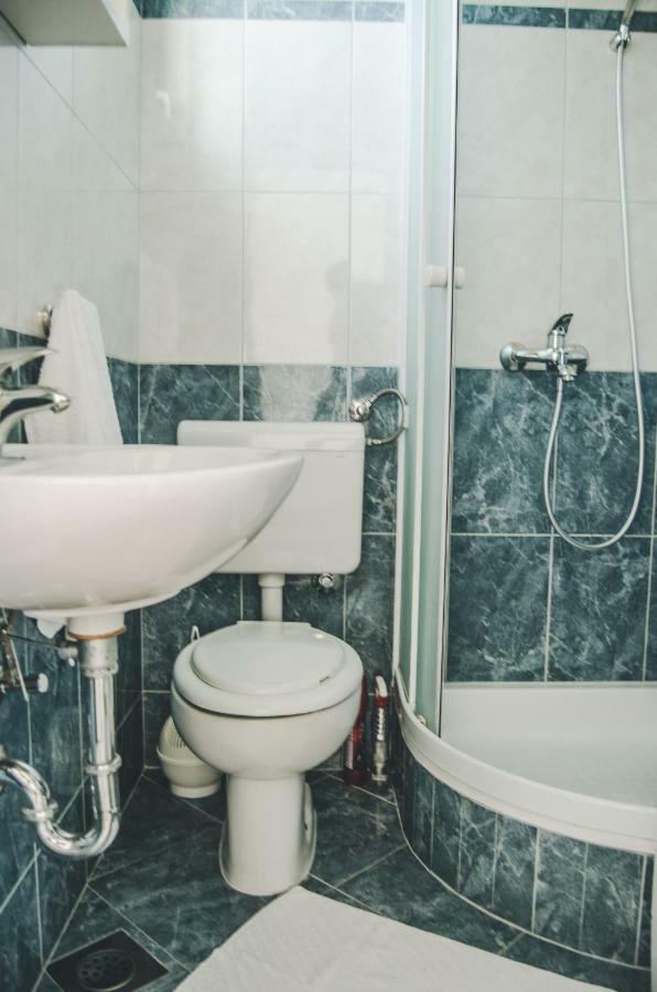 Apartmani Marko Makarska Bagian luar foto