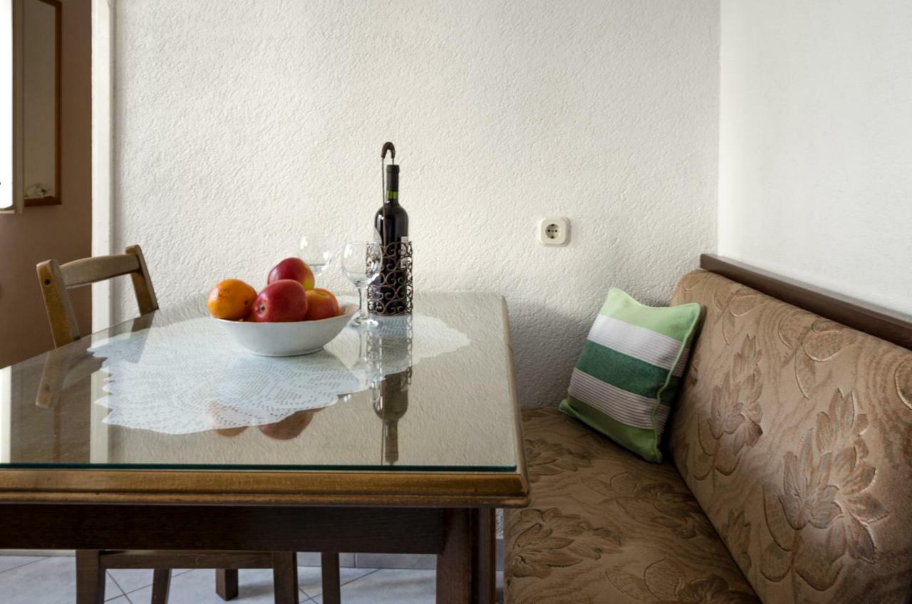 Apartmani Marko Makarska Bagian luar foto