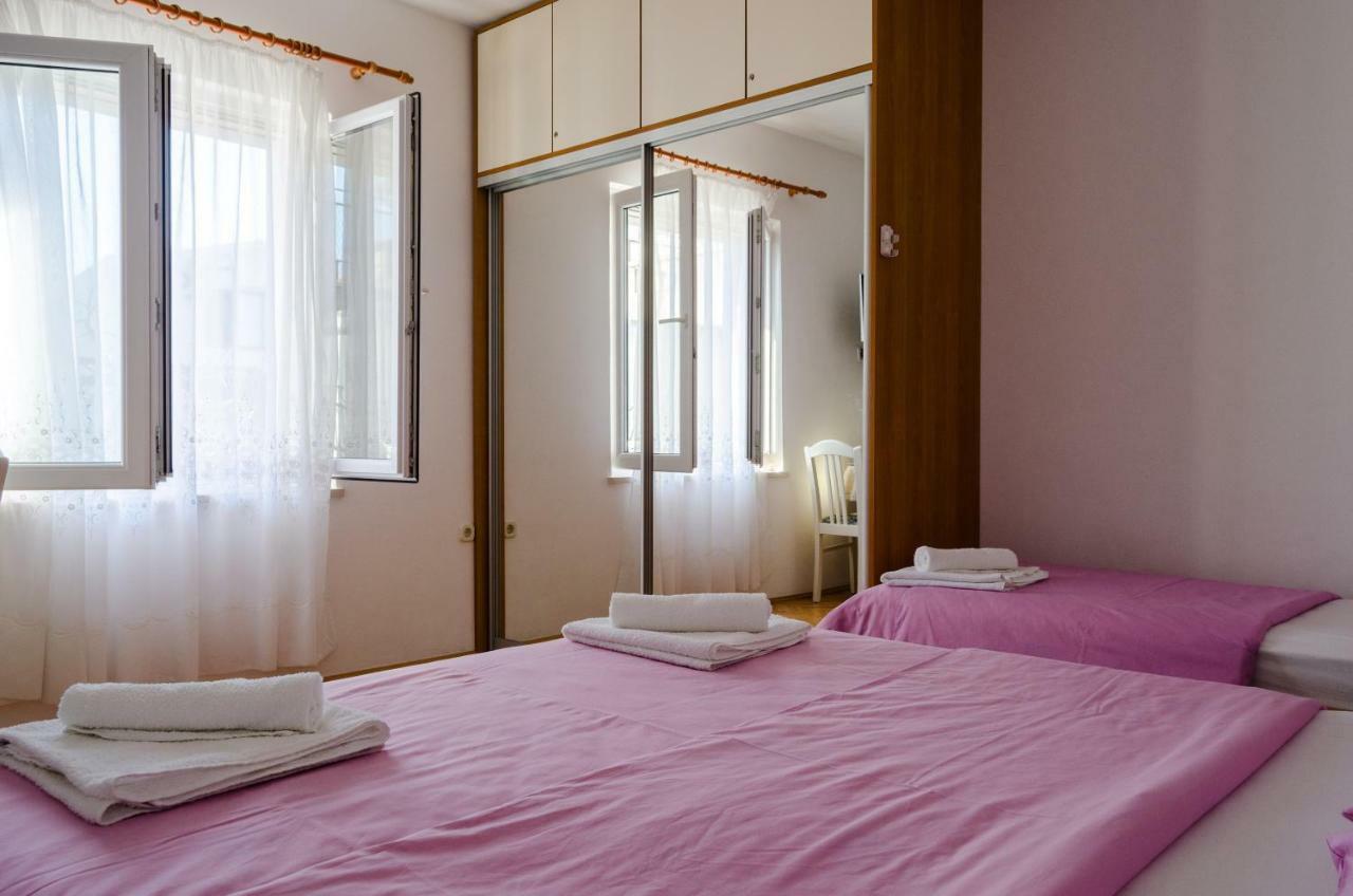 Apartmani Marko Makarska Bagian luar foto