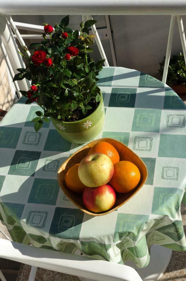 Apartmani Marko Makarska Bagian luar foto
