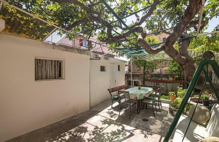 Apartmani Marko Makarska Bagian luar foto